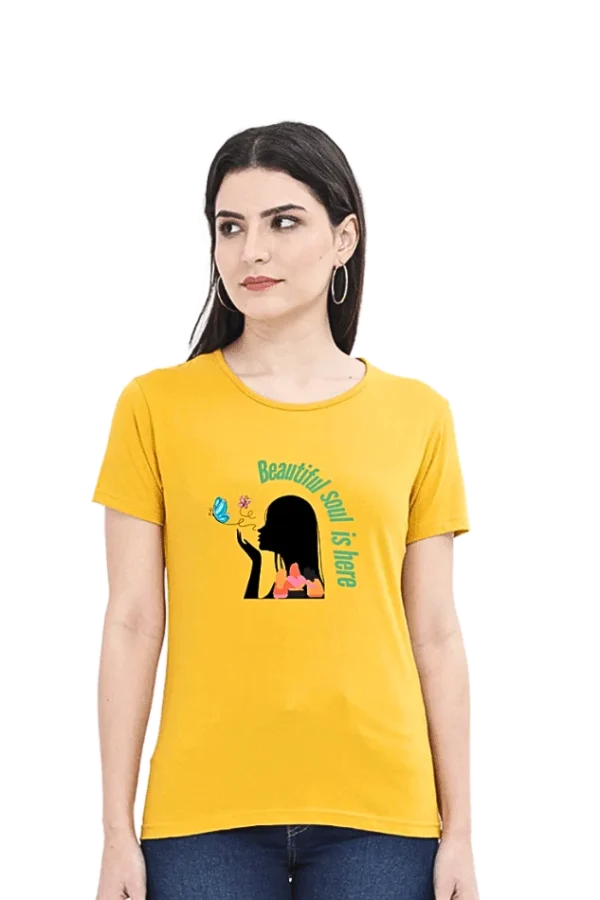 Female Half Sleeve Classic Round Neck Tops​